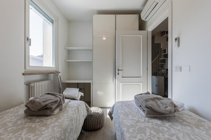 dhomë gjumi e dyfishtë
