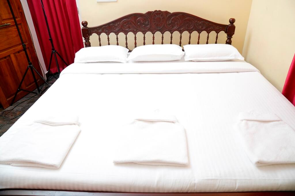 Room 1