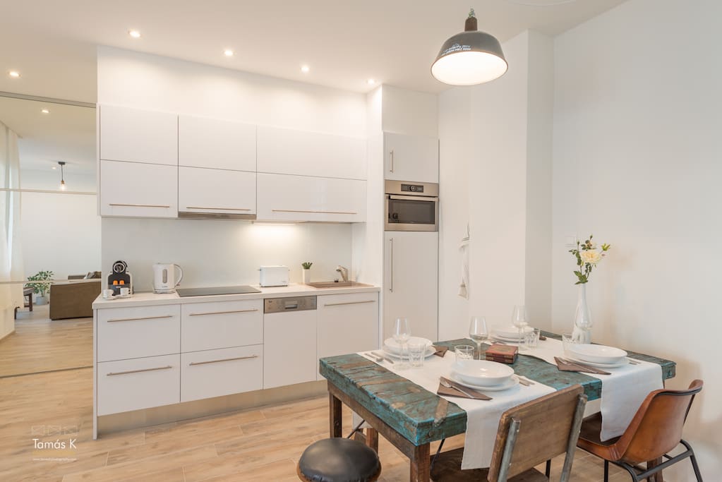 Full kitchen and dining area