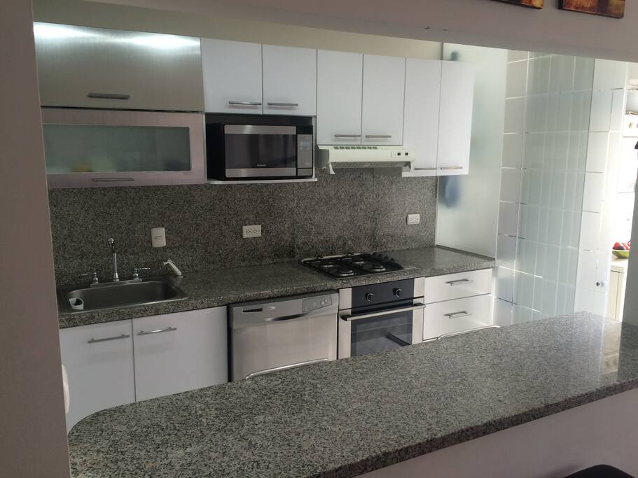 Kitchen - Cocina