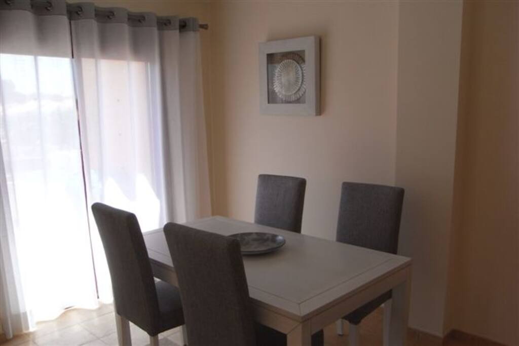 Breakfast/Dining table