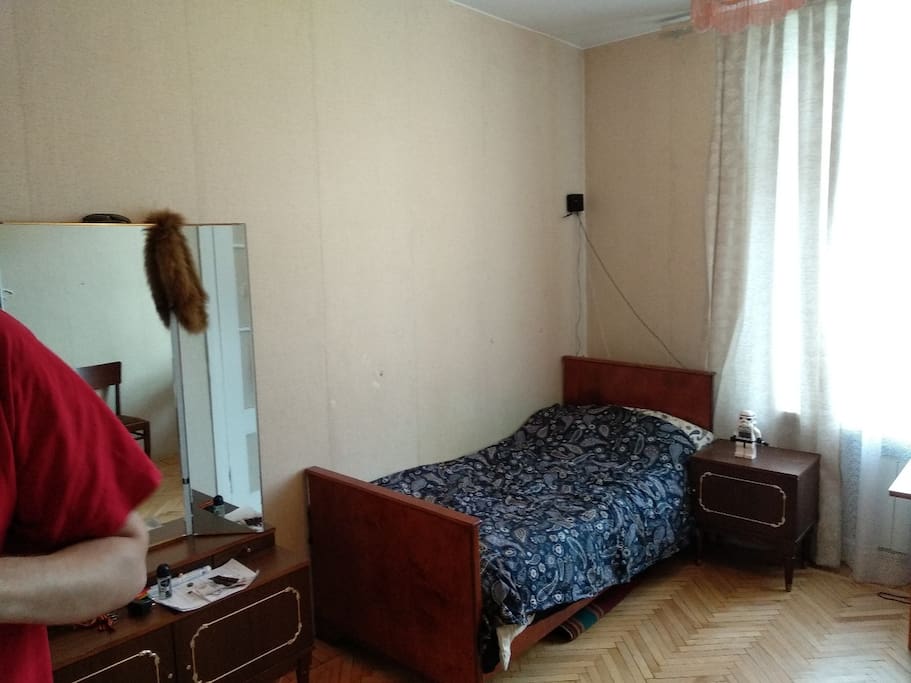 THE room 1