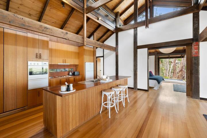 Dridan House – fascinating & relaxing beach house gallery image 5