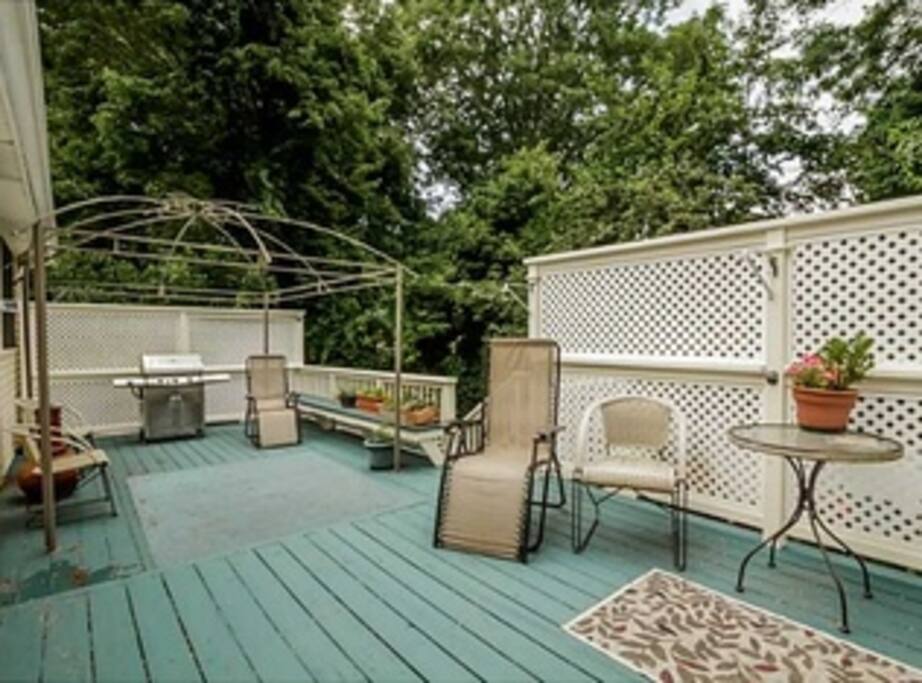 Deck