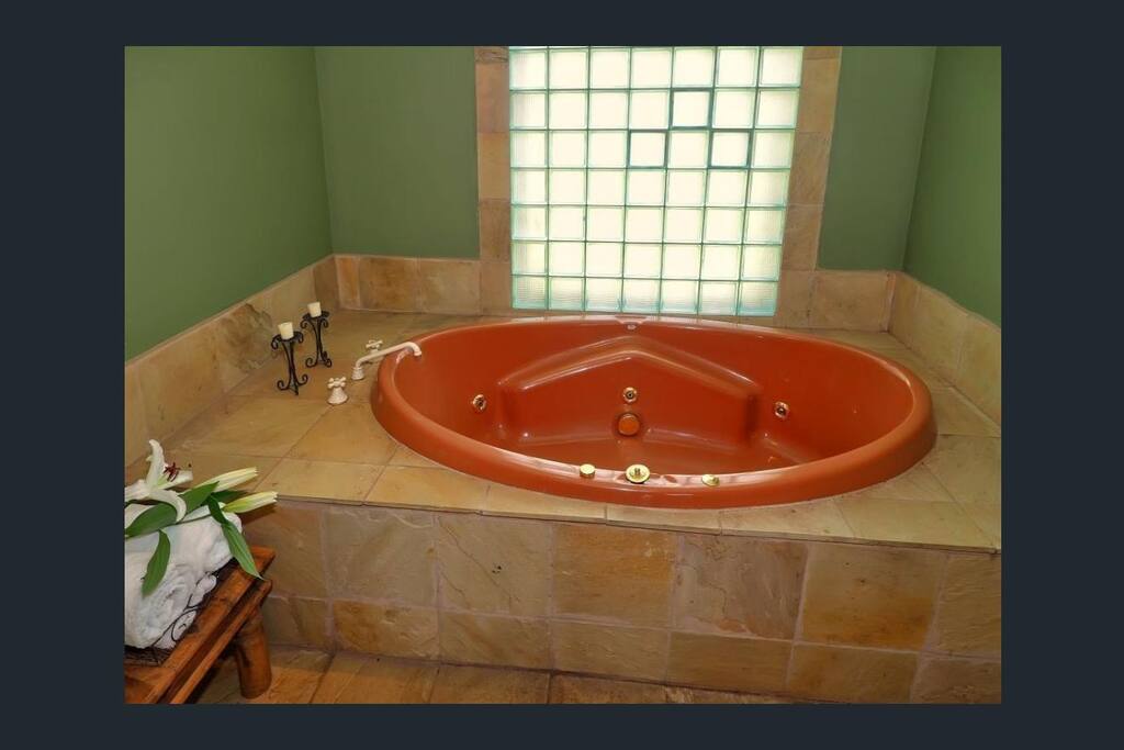 A spa bath for two..