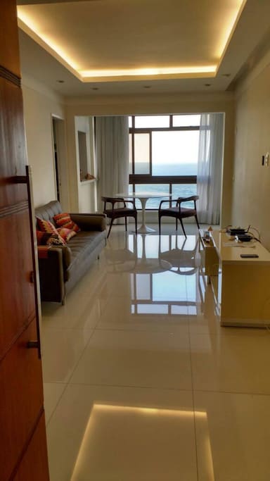 Sala de estar, ambiente decorado e montado.