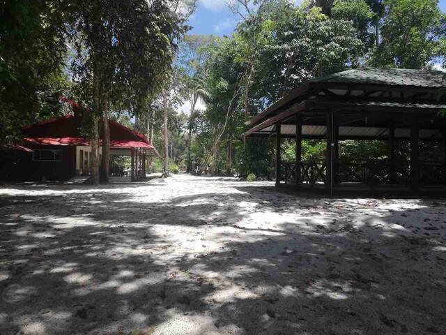 Maison Marigot, plantage 4 kinderen aan het water