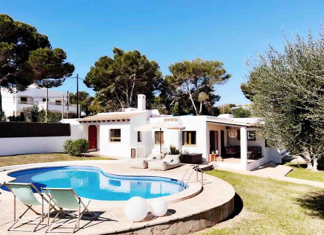 Villa mit Meerblick und Pool für 6 Personen gallery image 2