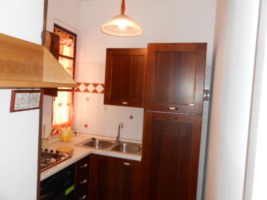 cucinotto - Disimpegno? Bagno-Pranzo-Letto