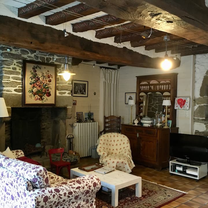 Chambre Double Maison Ancienne à 50m De La Mer.,
C - Saint-Malo