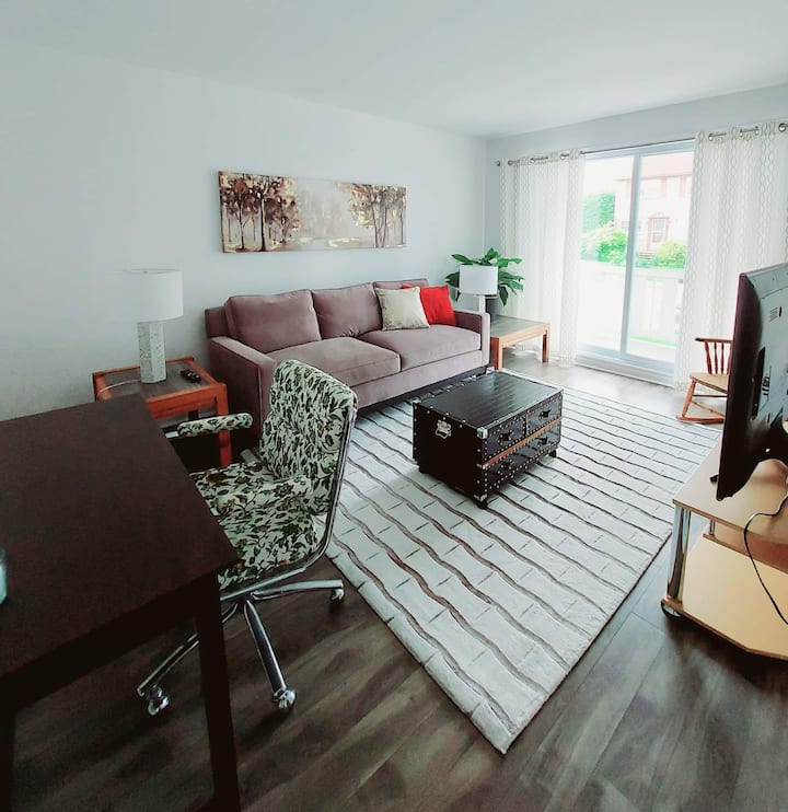 10 Best Airbnb Vacation Rentals In SalaberrydeValleyfield, Trip101