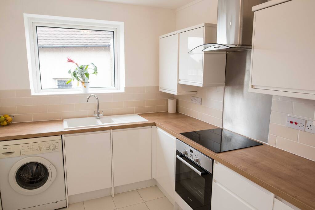 Modern, brand new kitchen