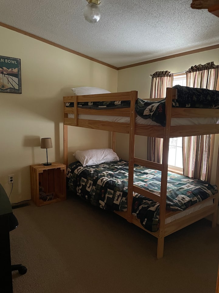 საძინებელი 3