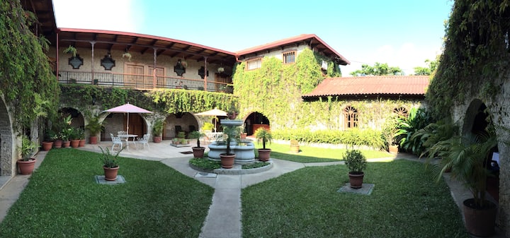 Nice room at Hotel Del Patio