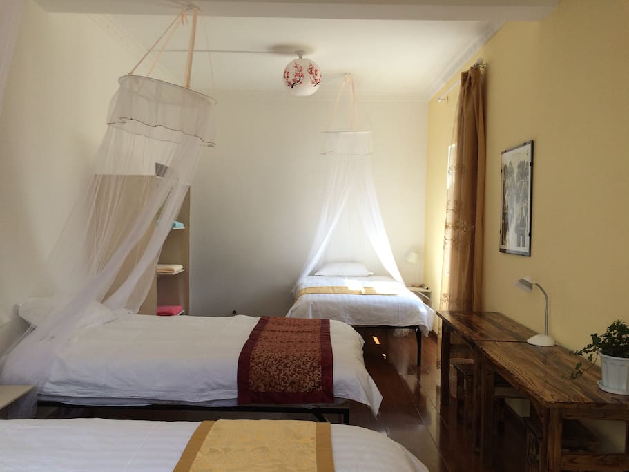 Chambre 201, Room 201, 201房间