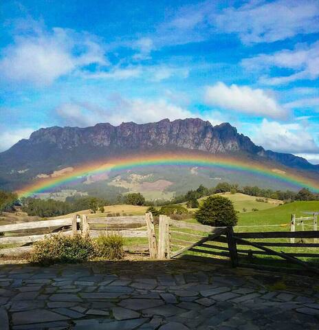 Eagles Nest I Honeymoon Stay-spas & mountain views gallery image 5