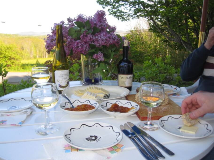 light refreshments on the deck