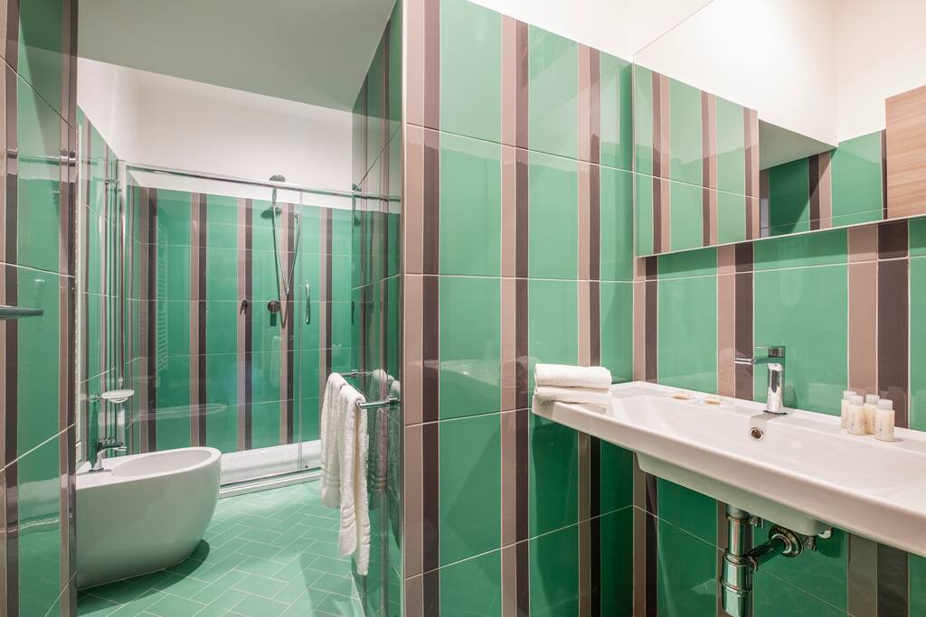 bathRoom of #maisonBorgheseSorrento