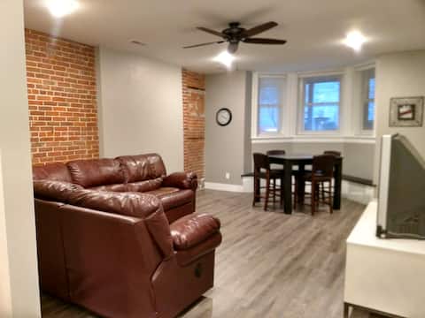 Renovated historic apartment downtown Dubuque