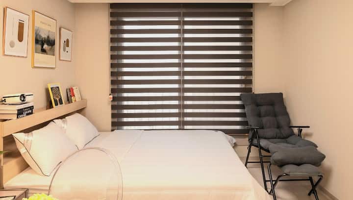 'Viposunset' Misa Station 2 minutes
on foot # Lake View
# Instagrammable # Large beam screen # Cozy # Best for long-term stays