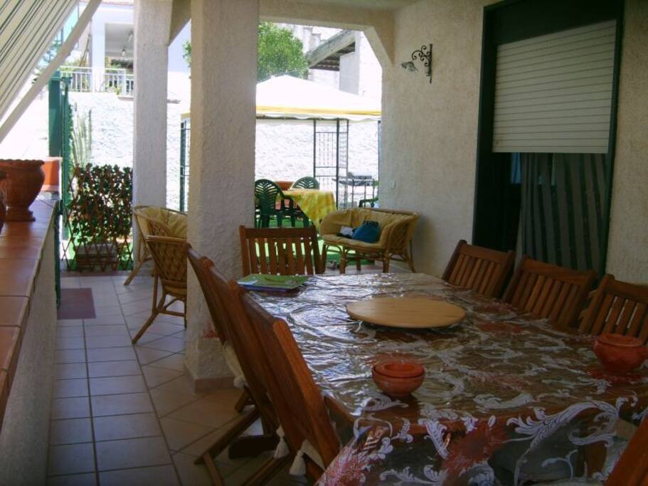 Veranda frontale coperta