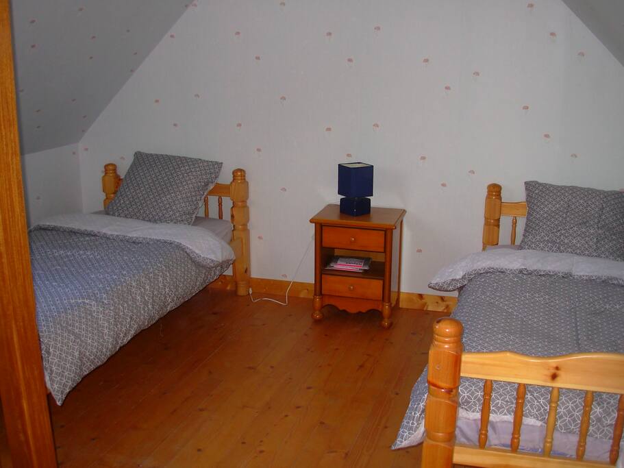 chambre 2 en mezzanine