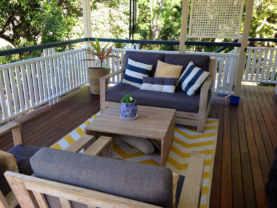 Upstairs back deck
