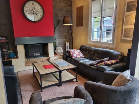 Top performing Airbnb: beachfront residence in Merville Franceville Plage