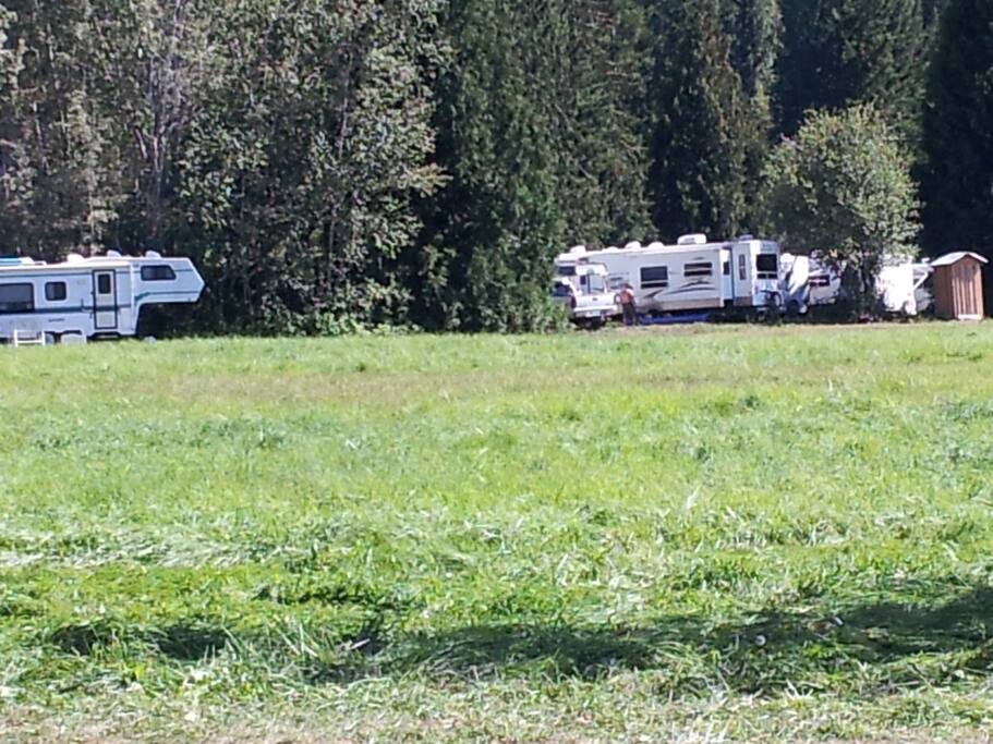 lots of room to camp with friends