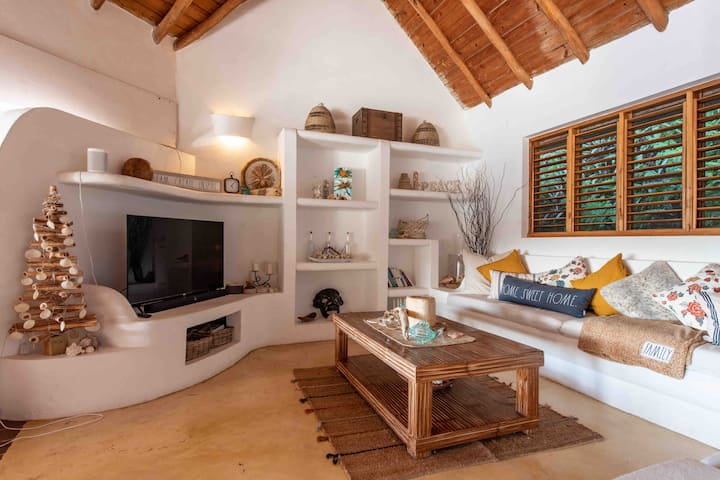 Место за седење со телевизор 