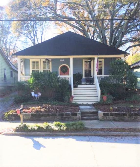 Greeneleaf Cottage