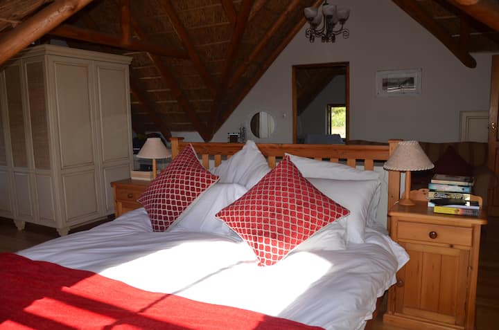 Glavna spavaća soba sa spojenim apartmanom