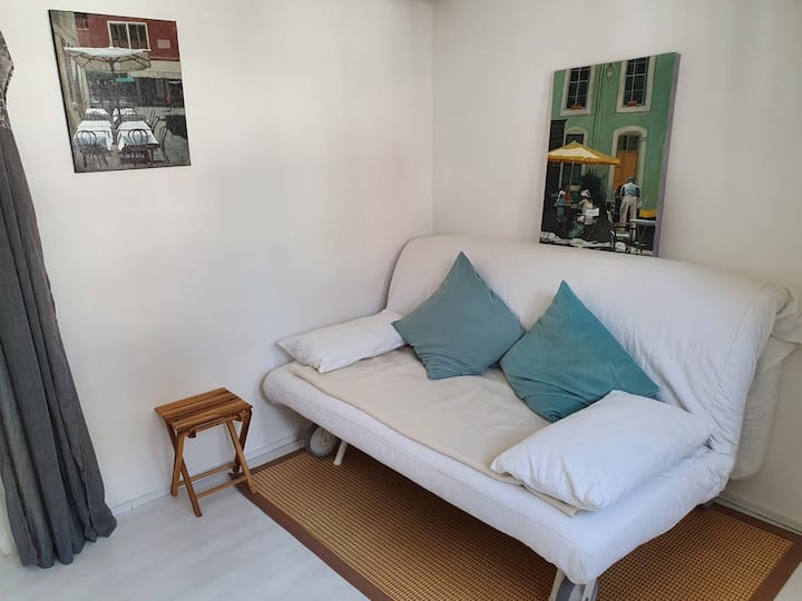 โซฟาเบดในห้องชั้น 1