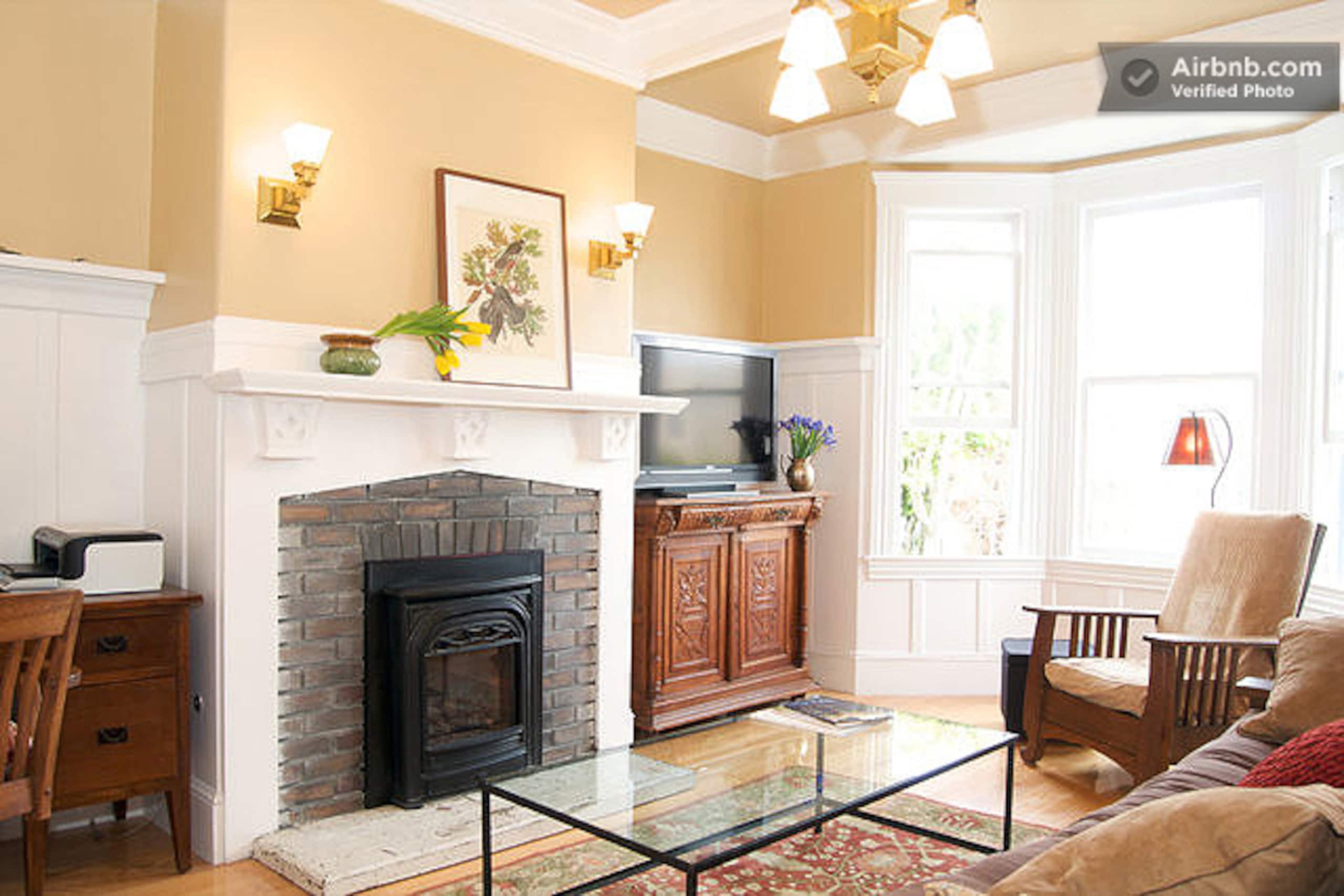 Condo in San Francisco · ★5.0 · 2 bedrooms · 2 beds · 2 baths - Image 2