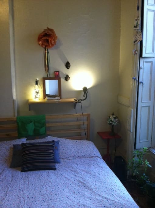 Comfortable queen size bed. Sheets and blankets available.