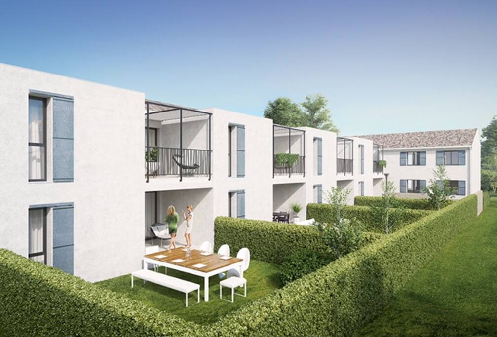 Outside view of the apartment. The apartment is located on the ground floor, next to the swimming pool.
