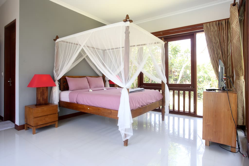 Guest house bedroom.