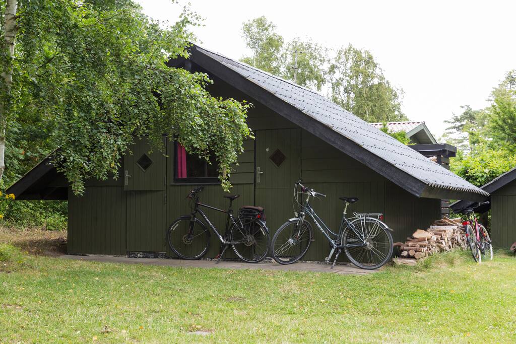 Guesthouse where one room is available for use