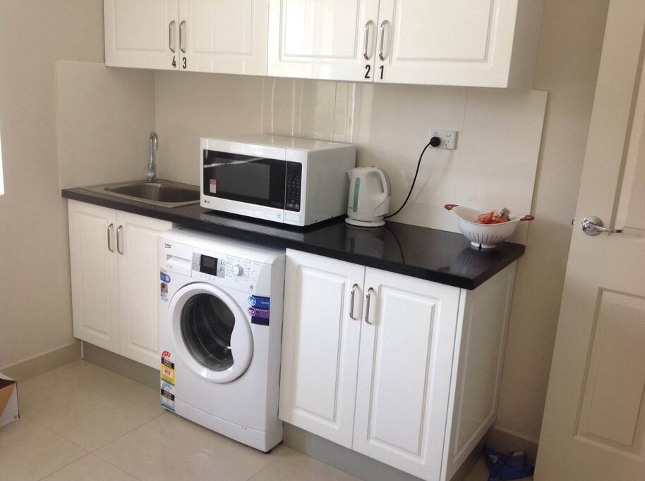 Access to laundry services
