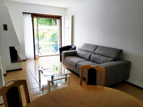 2 .5 room apartment, quiet, fully furnished