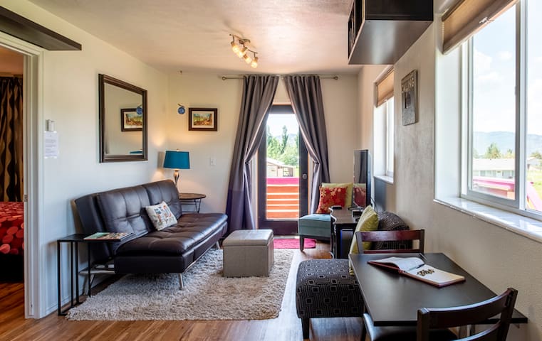 Upstairs apartment w/ deck