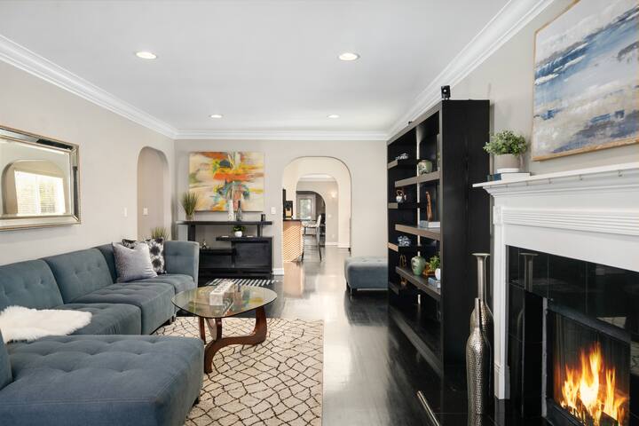 118 Sherman Oaks Family Home