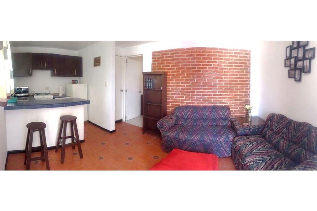 Sala, cocina, Living room, kitchen.