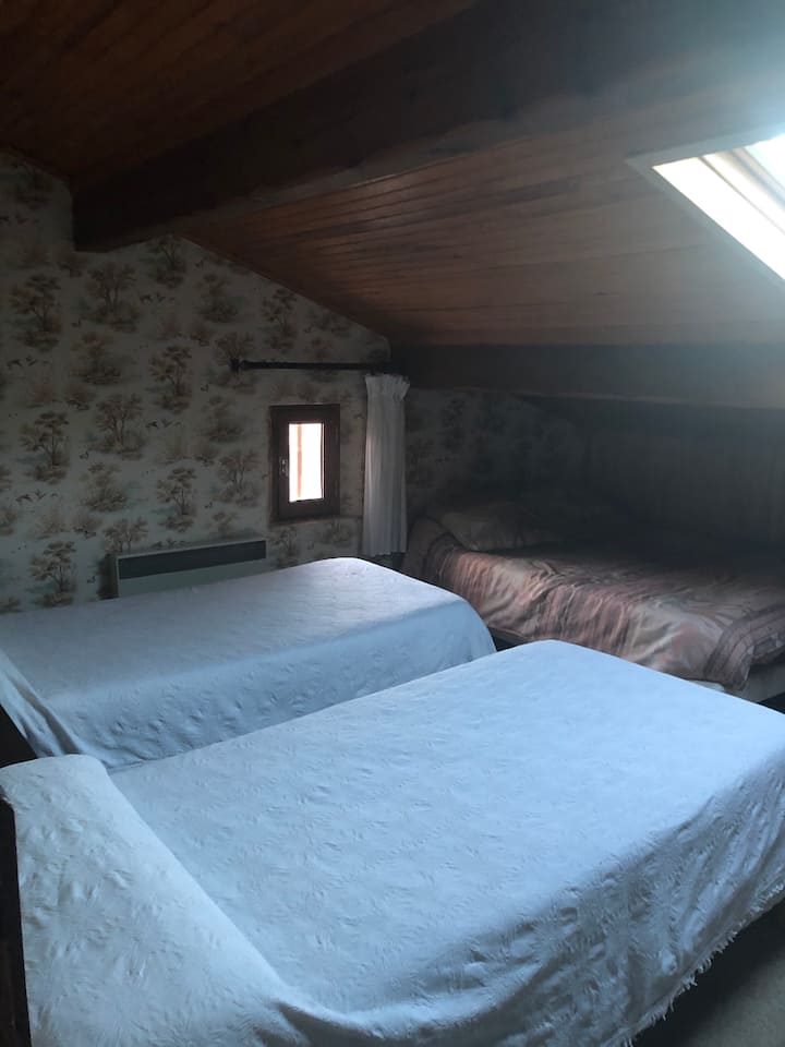 ห้องนอน 1 ชั้น 2 