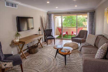 Modern Scottsdale Condo