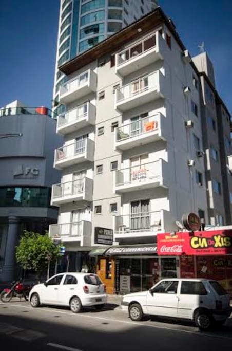 Fachada Apart Hotel Alba