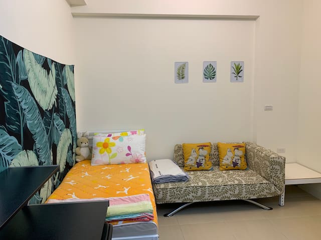 Central Park - Independent Suite / 402, near Taitung Nanke Station, free parking nearby
