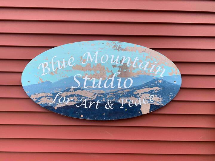 New Sharon Holiday Rentals & Homes Maine, United States Airbnb