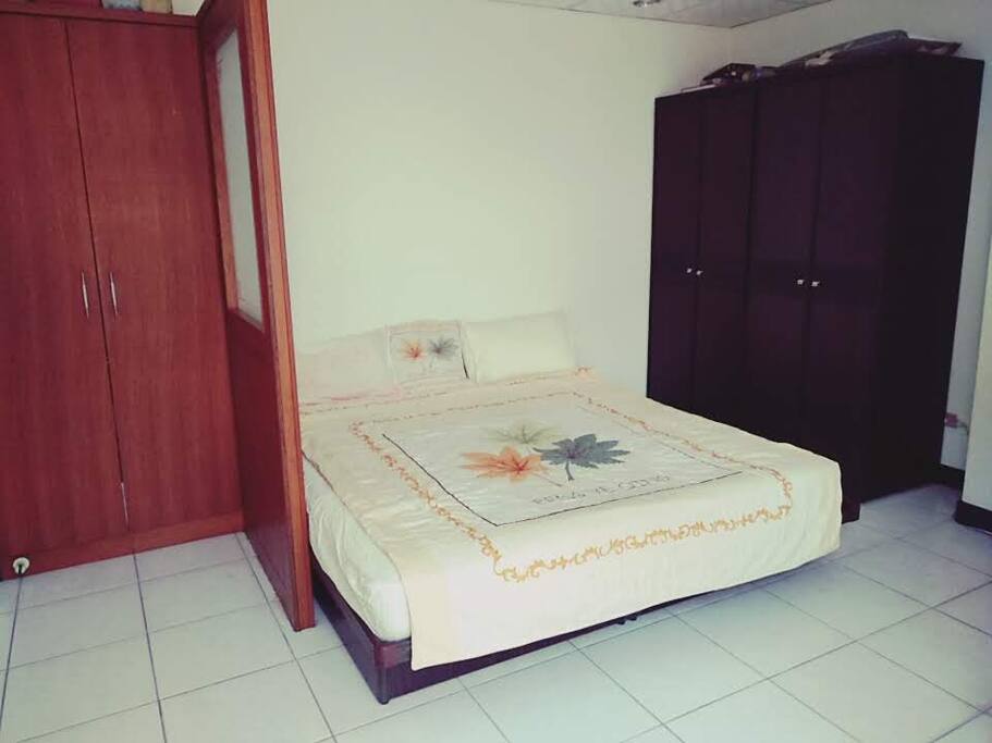 Queen Size 大床