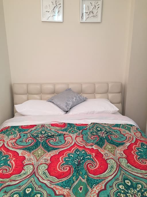 Private room. Queen size bed